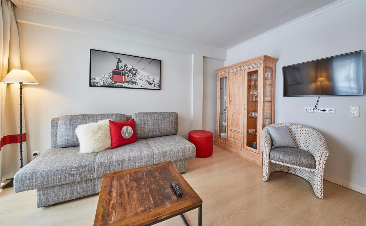 Huettl Relax Appartements Saalbach-Hinterglemm Exterior foto